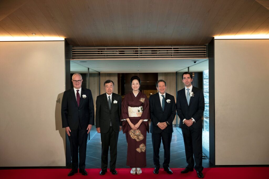 Park Hyatt Kyoto — 高台寺前の低層建築