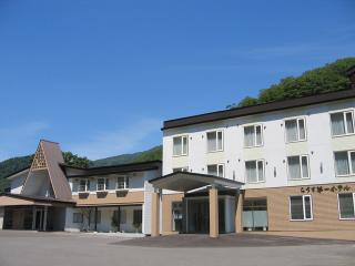 陶灯りの宿 らうす第一ホテル — 羅臼温泉中心の中規模温泉旅館