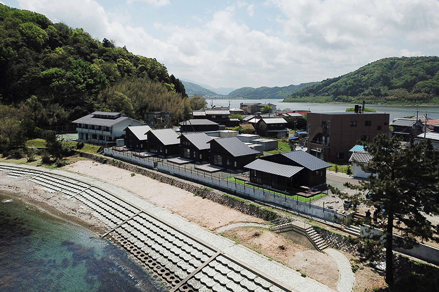 Rainbow Village — 福井・美浜町早瀬 · 三方五湖と日本海の境に建つ全棟オーシャンビューの独立ヴィラ