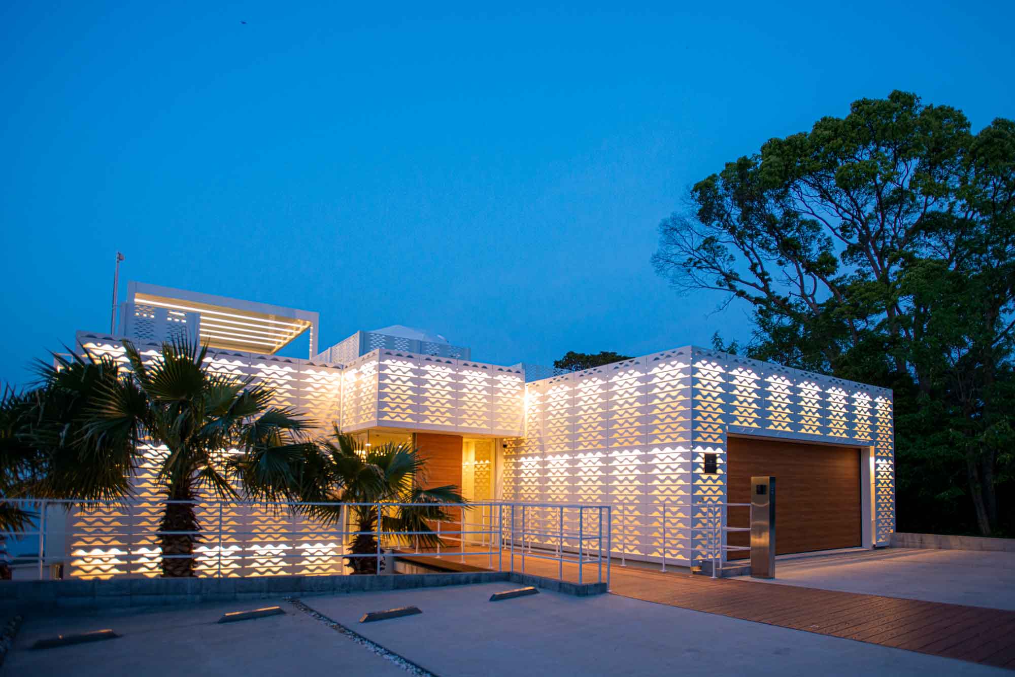 CORAL SUITE VILLA awaji — 兵庫・淡路島 · 明石海峡を望む貸切ヴィラ