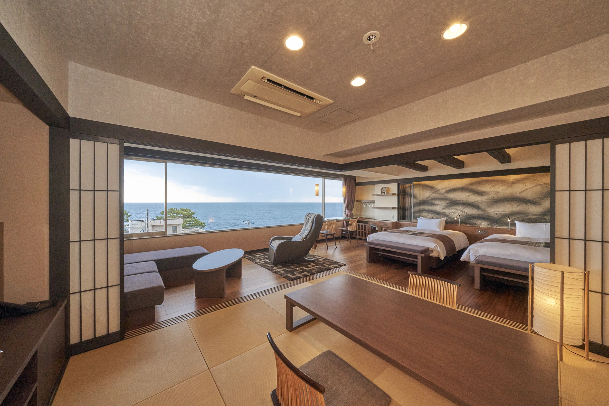 湯元館 ニュー浜島 — 志摩市浜島町 · 伊勢志摩で最初に温泉を掘り当てた湾西端の温泉旅館