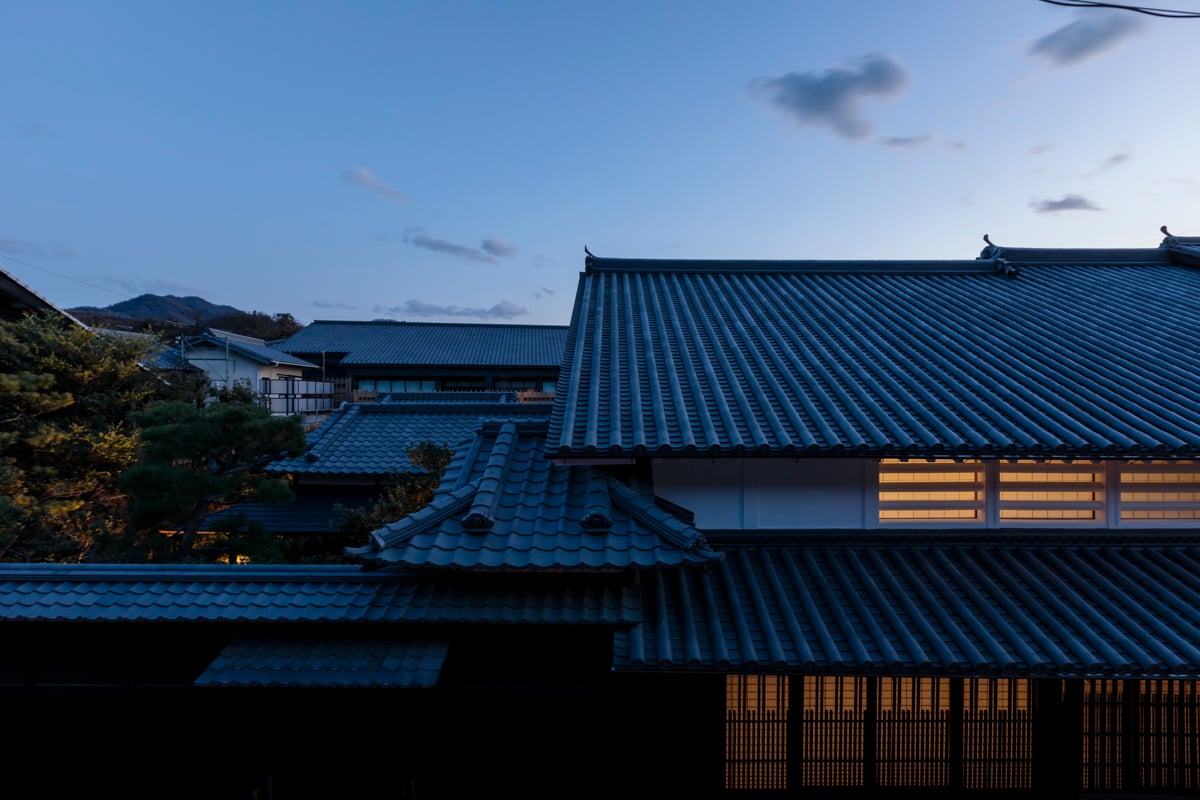 Azumi Setoda — 生口島・瀬戸田 · 築約140年の邸宅を継ぐ瀬戸田港近くの滞在型旅館