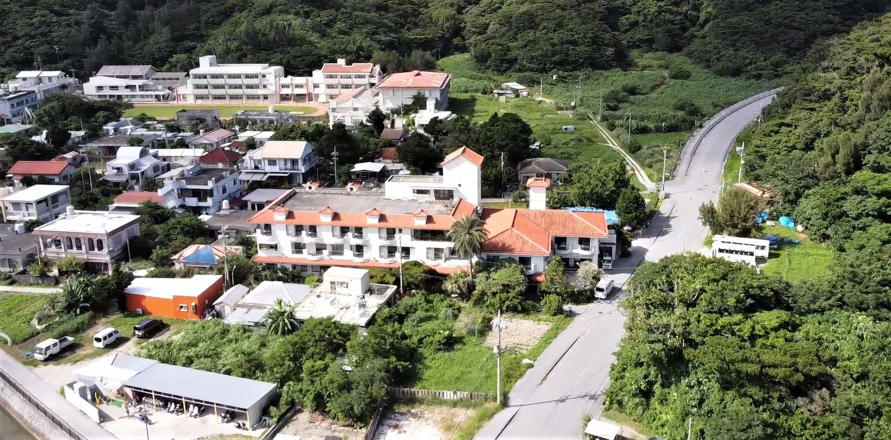 オセアナ ポートヴィレッジ座間味 — 座間味島・座間味港至近 · 少人数運営の港前ステイ