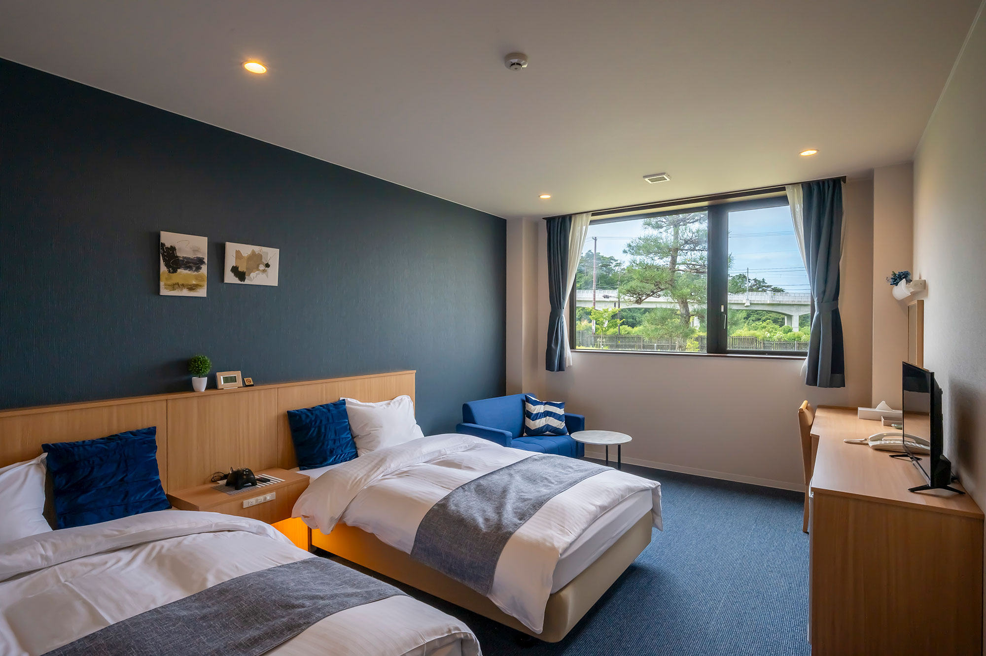 奥松島 LANE HOTEL — 宮城・東松島 · 2019年開業、奥松島・嵯峨渓の玄関口に建つシースタイルの客室