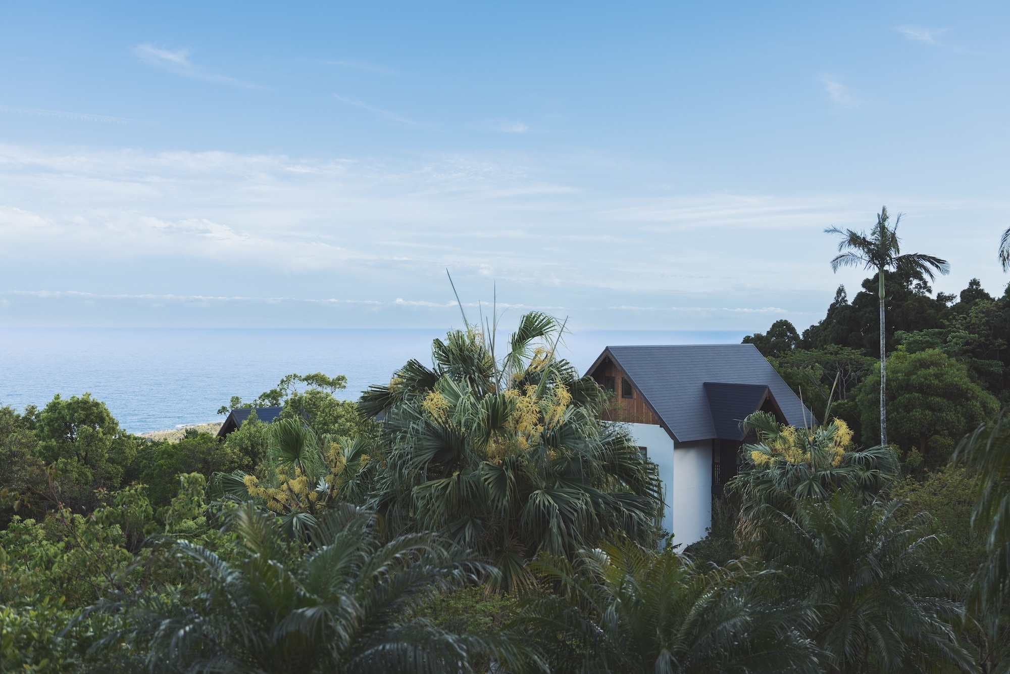 sankara hotel & spa 屋久島 — 屋久島・麦生 · 太平洋を望む高台に点在する独立棟ヴィラ