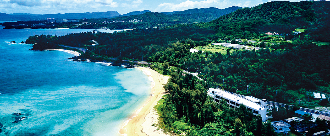 UMITO PLAGE The Atta Okinawa — 恩納村安富祖・熱田海岸に面した琉球邸宅リゾート