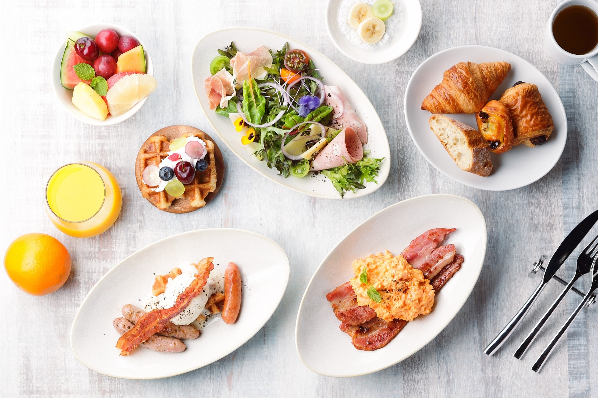 オリエンタルホテル 沖縄リゾート&スパ — 名護市喜瀬 · ブッフェ&グリル クワッチーの朝食ブッフェの料理